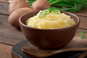 11563 Mashed Potato Magic: A Thanksgiving Shortcut with Potato Chips
